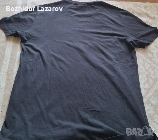 Emporio Armani original! M размер, снимка 2 - Тениски - 51306850