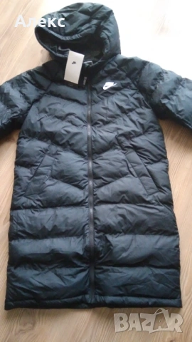 Ново!!! Nike детско яке 158-170 см