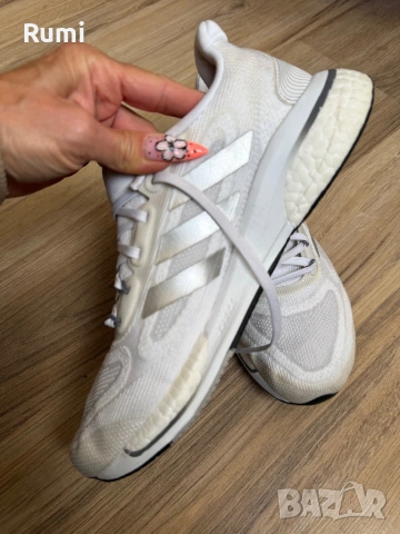 Оригинални маратонки Adidas SUPERNOVA +  ! 40,5 н, снимка 4 - Футбол - 53660296