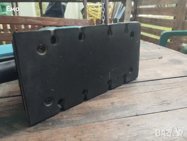 Вибро шлайф Makita BO3710, снимка 4 - Други инструменти - 50378410