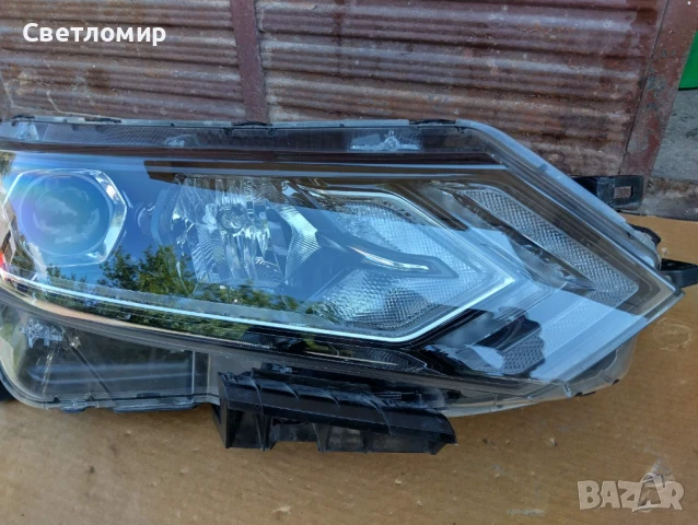 Десен фар за Nissan Qashqai J11, снимка 3 - Части - 50749674