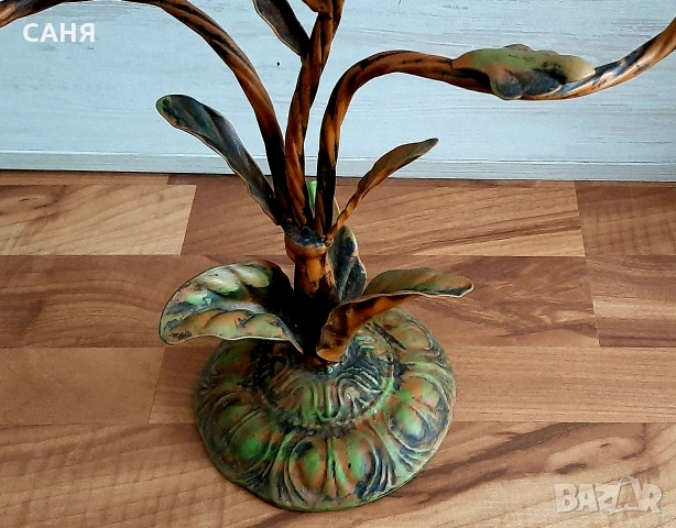 Красив троен свещник от ковано желязо ,от 80те годиниЛек коментар, снимка 5 - Антикварни и старинни предмети - 53571218