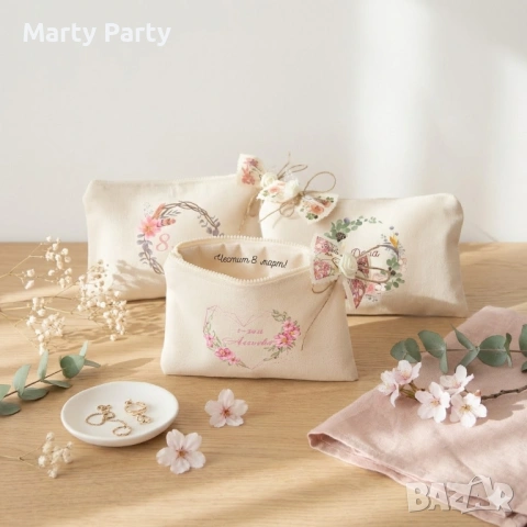 Персонализирана козметична чанта, подарък за 8 март, снимка 7 - Ръчно изработени сувенири - 53462847