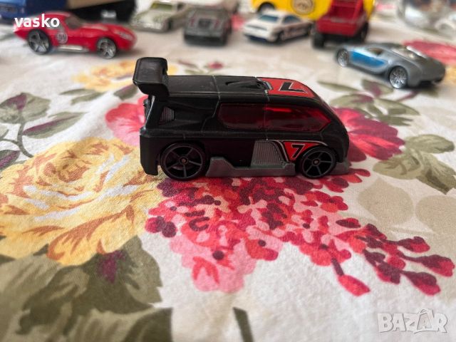 Hot wheels-нов, снимка 3 - Колекции - 45891540