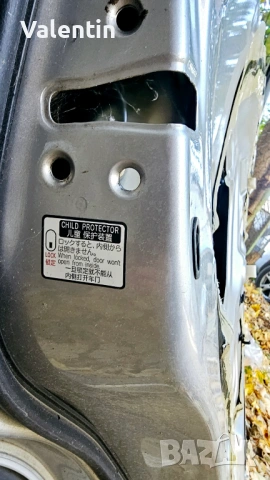 Продавам задна врата за Тойота Рав4 3 генерация, снимка 2 - Части - 53579027