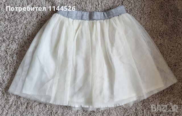 Бяла тюлена поличка GAP 5-6г. или 116см , снимка 1 - Детски рокли и поли - 45506666