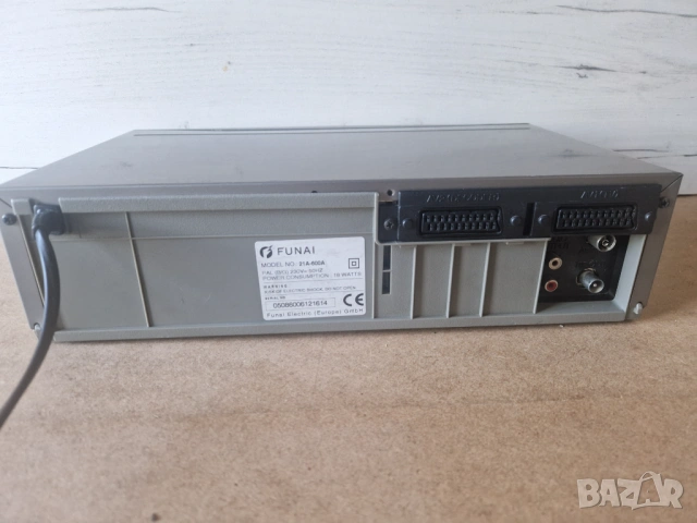 Видео VHR , снимка 4 - Плейъри, домашно кино, прожектори - 53231319