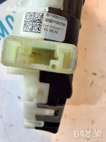 806015619R патрон с ключ от Dacia Sandero 3 1.0 TCe LPG двигател H4DF480, 91 кс., 5 ск., 41000 km., , снимка 4 - Части - 53933699