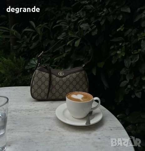 Дамска чанта Gucci, снимка 2 - Чанти - 53004982