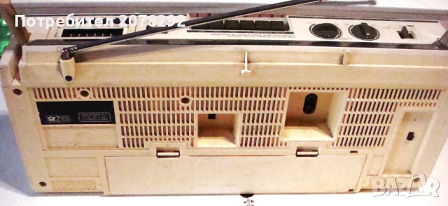 Hitachi P 6, снимка 3 - Радиокасетофони, транзистори - 53452090