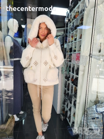 Кашмирена жилетка 