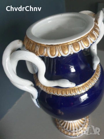 2бр Meissen фигурални вази 28см/стара Майсен порцеланова пиедестална ваза с дръжки-змии/кобалт, снимка 6 - Вази - 52463212
