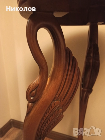 Старинна помощна масичка с лебеди, снимка 5 - Антикварни и старинни предмети - 52573837