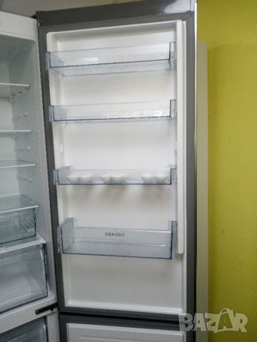 Като нов иноксов комбиниран хладилник с фризер Бош Bosch 2 години гаранция!, снимка 3 - Хладилници - 45331841