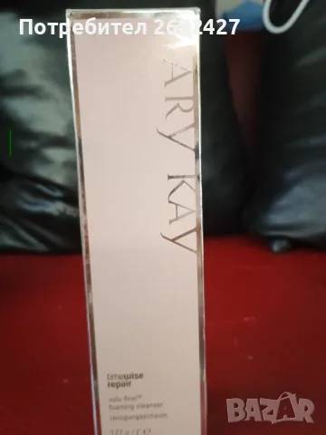 Mary Kay
TimeWise Repair почистваща крем- пяна, снимка 1 - Козметика за лице - 47312518