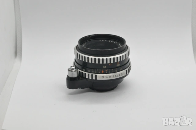 Обектив Carl Zeiss Jena Tessar 2.8/50 за Exakta, снимка 5 - Обективи и филтри - 53290933