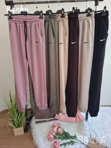 Дамски долнища Nike - различни цветове - 19€, снимка 2 - Спортни екипи - 53680321