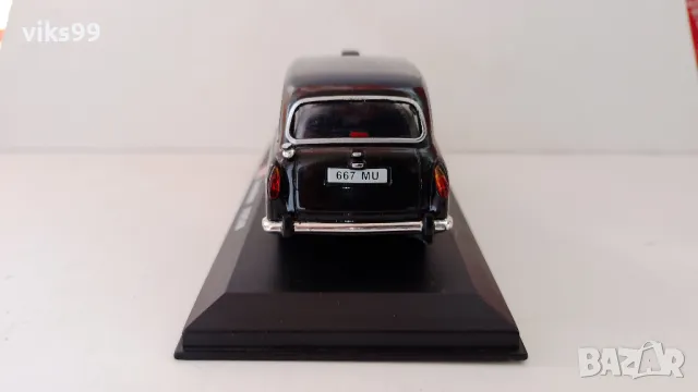 AmerCom London Taxi Austin FX4 1958 1:43, снимка 2 - Колекции - 48176895