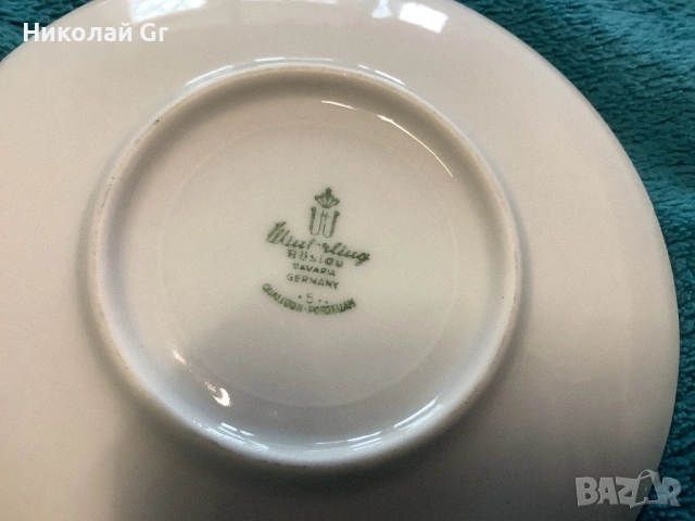 Порцеланови чинии производство Германия серия “Черна гора” 1960—70 години диаметър 11’5 см, снимка 3 - Колекции - 53197927