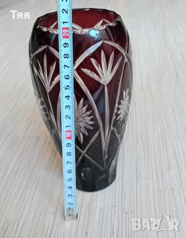 Червен кристал ваза и чаши, снимка 2 - Чаши - 45504067