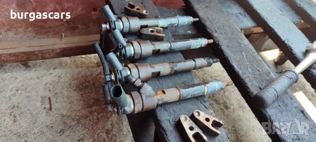 Дюзи A 640 070 07 87 Mercedes B180 W245 -120лв, снимка 2 - Части - 50683905