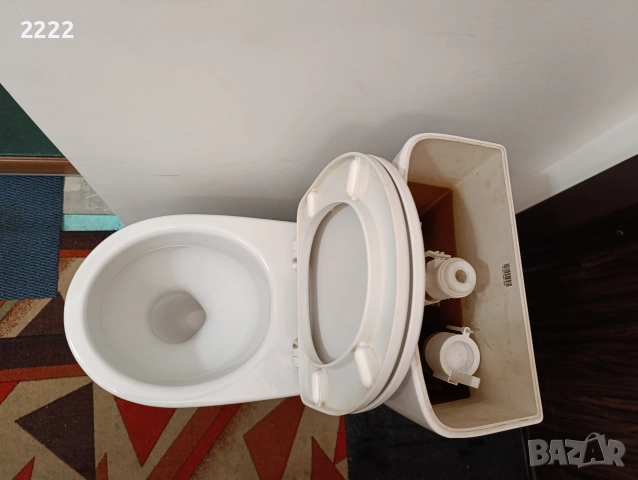 Продавам тоалетна моноблок , снимка 10 - Други стоки за дома - 53167489