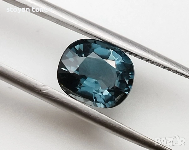  Рядък кристално чист естествен зелено-син турмалин 1,82 карата! Сертификат!, снимка 5 - Други - 54153729