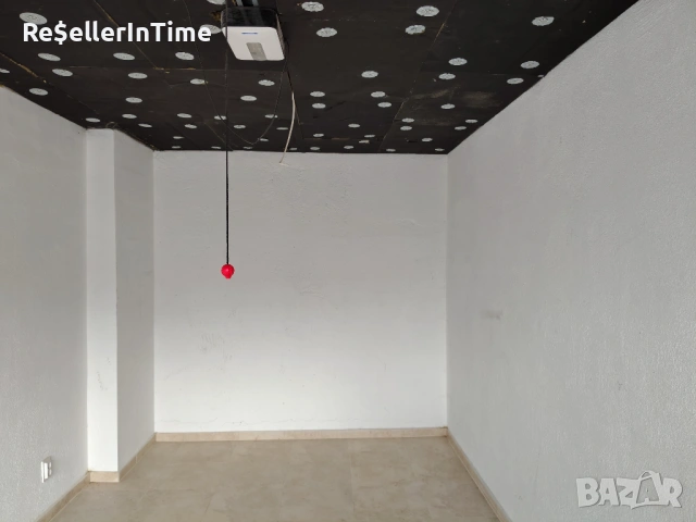 Отдава се под наем надземен гараж в кв Кръстова вада , снимка 8 - Гаражи и паркоместа - 53401309