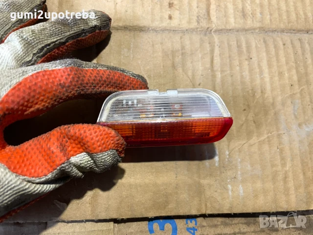 Плафон под Врата 1k0947411c Porsche Cayenne 3.0D 92A/2012г