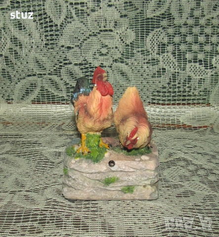 Музикално украшение със сензор за движение Петел и Кокошка