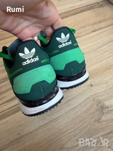Оригинални класически маратонки adidas ZX 700! 44,5 н, снимка 7 - Маратонки - 35934987