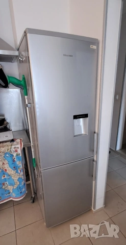 Хладилник с фризер Hisense RB324D4WG1