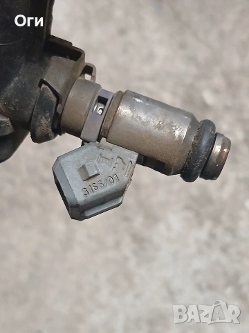 Бензинови дюзи за Фолксваген Поло и Голф 3 1.6 75к.с. код на мотара АЕЕ, снимка 3 - Части - 54149031