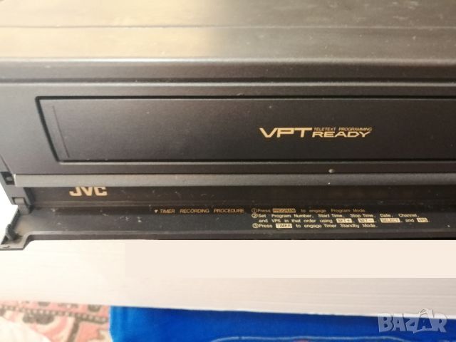 3 бр.VHS апарати-JVC HR-D540E,Daewoo DVR-8680,Seleco SV-835S, снимка 4 - Плейъри, домашно кино, прожектори - 46579571