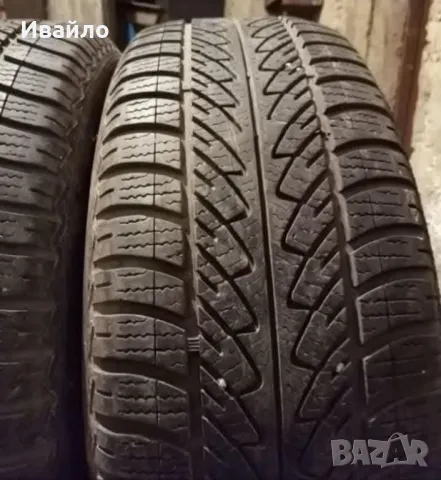 Продавам 2 броя зимни гуми 215.60.17 Goodyear Ultragrip , снимка 2 - Гуми и джанти - 48612684