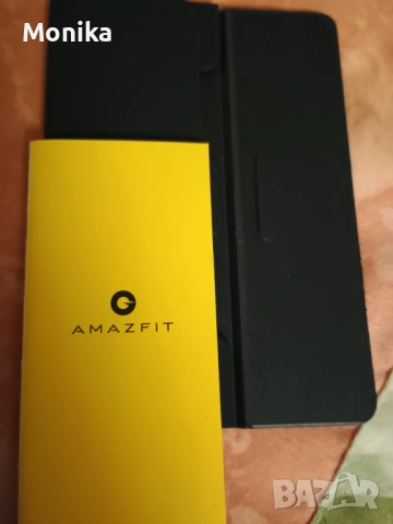 Дамски смарт часовник Amazfit , снимка 2 - Смарт гривни - 53832287