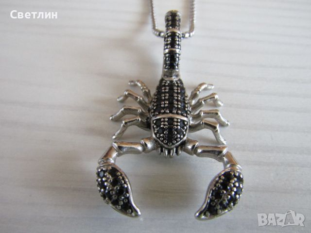 Мъжки сребърен медальон "Скорпион с цирконии", снимка 1 - Колиета, медальони, синджири - 45811192