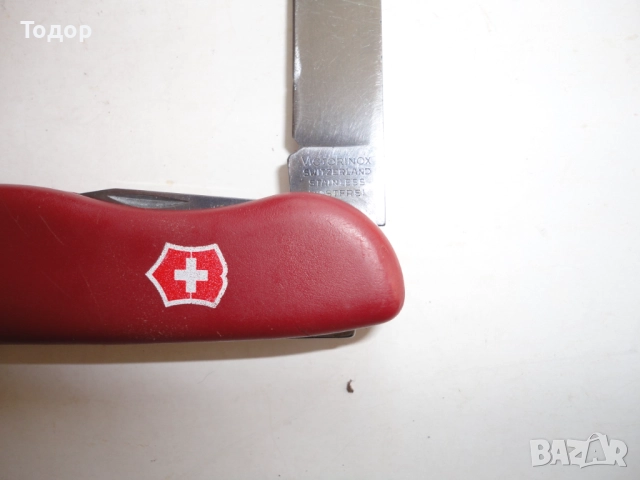 Голям швейцарски нож Victorinox , снимка 6 - Ножове - 52670360