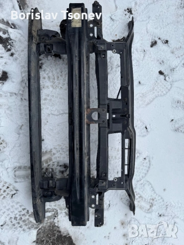 Очиларка за Голф5 , снимка 2 - Части - 53210378