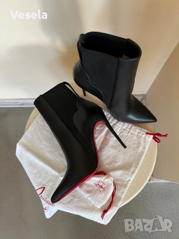 Оригинални боти Christian Louboutin, снимка 8 - Дамски боти - 53649804
