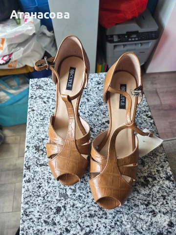 Дамски сандали естествена кожа р-р 40, снимка 2 - Сандали - 53670311