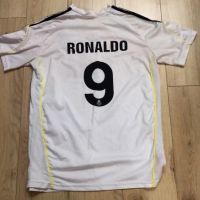 Тениска на Реал Мадрид , снимка 3 - Спортни дрехи, екипи - 45321440