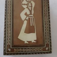     кутия за бижута със зия Близкия изток, кутии с инкрустиран седеф от народното изкуство, дървена , снимка 1 - Колекции - 45523823