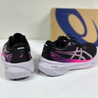 ASICS Gel Kayano 30, снимка 4 - Маратонки - 45404251