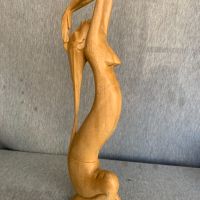 дървена фигура статуетка , снимка 1 - Статуетки - 45268371