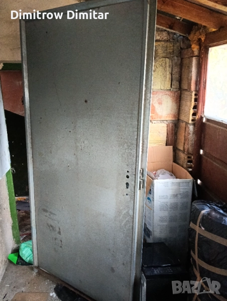Голяма метална врата 90/95 х 1.85/1.90 СПЕШНО!!!, снимка 1