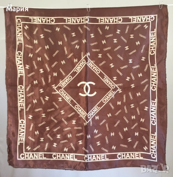 Дамски Квадратен Шал Кафяв Бежов / Кремав Полиестер Сатен Chanel Шанел Лого, снимка 1