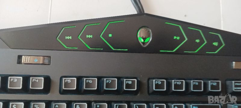 AlienWARE Multimedia Black Ergonomic USB Keyboard KG900, снимка 1