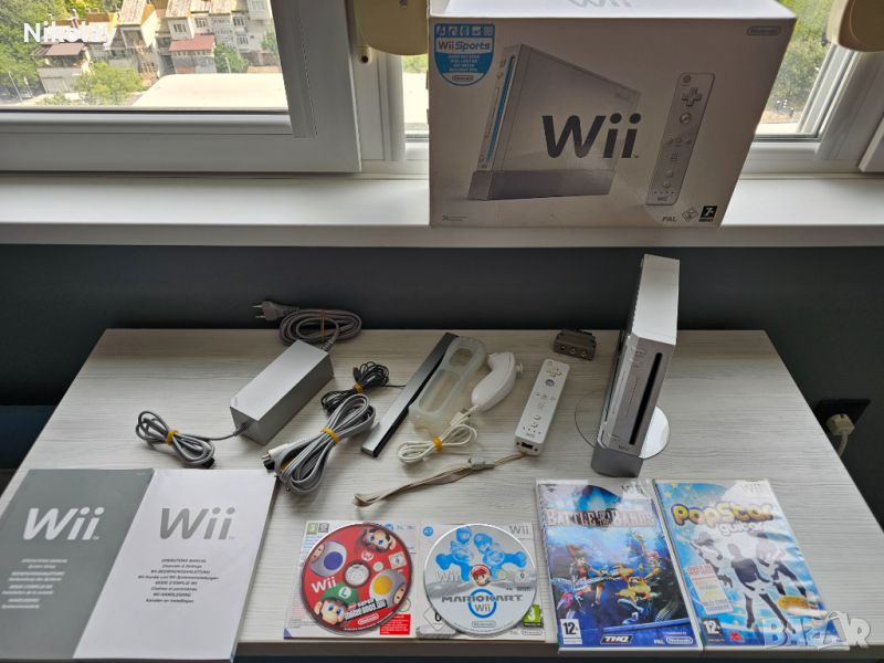 Nintendo Wii пълен комплект + 4 игри, снимка 1