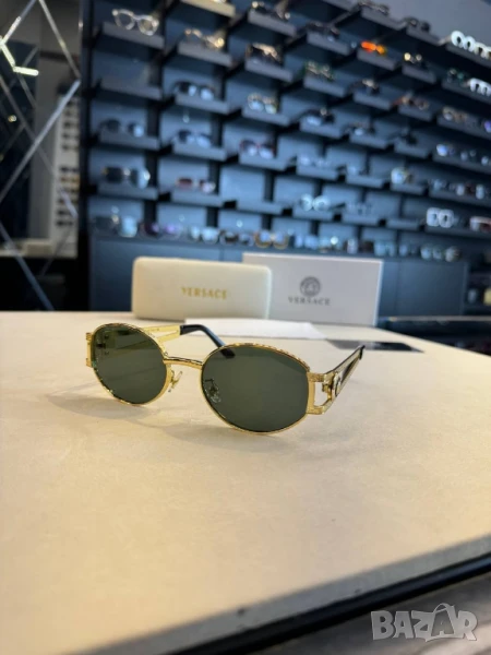 очила с калъф off white miu miu versace , снимка 1